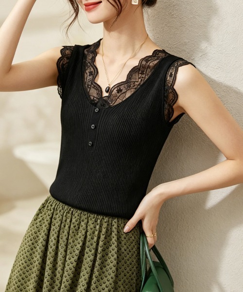 ONEP STAR(ワンピスター)の「レースVネックリブノースリーブトップス(Tシャツ/カットソー・レディース・ホワイト/ブラック・FREE)」の10枚目の写真