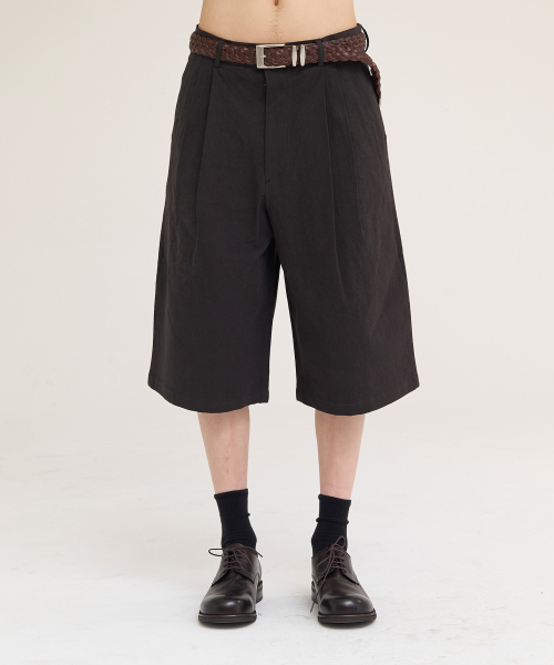 AKECII（アケシ）の「ヘリソンバミューダコットンパンツ_ウォッシュドブラック（その他パンツ・メンズ・その他・SMALL/MEDIUM/LARGE）」の2枚目の写真