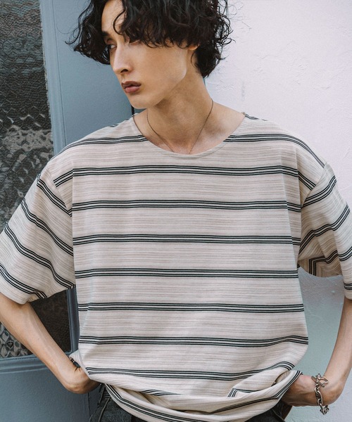 Bleme(ブレム)の「ベーシックボーダークルーネックTシャツ(Tシャツ/カットソー・メンズ・ホワイト系/ブラック系・L/M/S/XL)」の2枚目の写真