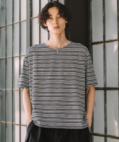 Bleme(ブレム)の「ベーシックボーダークルーネックTシャツ(Tシャツ/カットソー・メンズ・ホワイト系/ブラック系・L/M/S/XL)」の5枚目の写真
