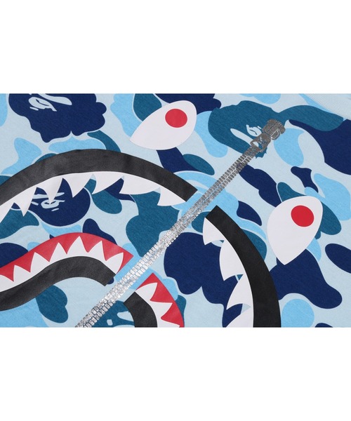 A BATHING APE(アベイシングエイプ)の「ABC CAMO SHARK TEE(Tシャツ/カットソー・メンズ・ブルー/ピンク/グリーン・XX-LARGE/LARGE/SMALL/MEDIUM/X-LARGE)」の8枚目の写真