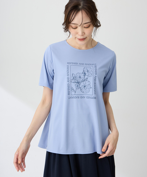 A/C DESIGN BY ALPHA CUBIC(エーシーデザインバイアルファキュービック)の「フラワーイラストプリントTシャツ【ひやツヤ・UVカット・接触冷感・大きいサイズあり】(Tシャツ/カットソー・レディース・ライトグレー/サックスブルー/ネイビー・M/L/LL/3L)」の4枚目の写真
