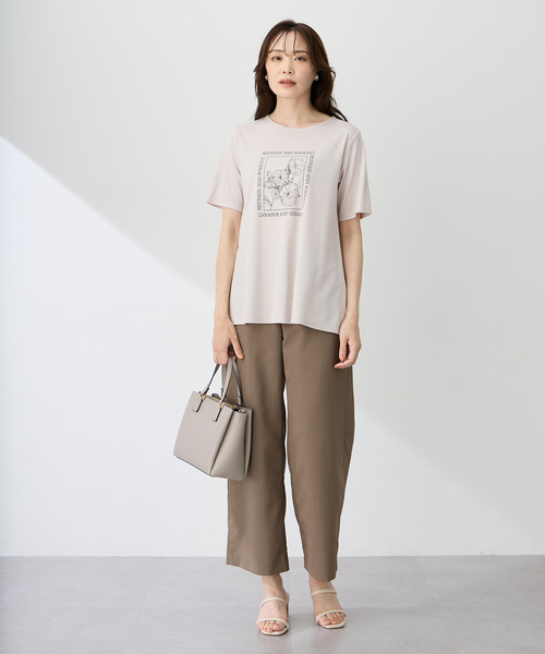 A/C DESIGN BY ALPHA CUBIC(エーシーデザインバイアルファキュービック)の「フラワーイラストプリントTシャツ【ひやツヤ・UVカット・接触冷感・大きいサイズあり】(Tシャツ/カットソー・レディース・ライトグレー/サックスブルー/ネイビー・M/L/LL/3L)」の9枚目の写真