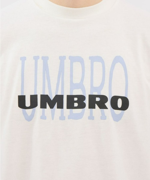 UMBRO(アンブロ)の「umbro/アンブロ 【EC別注】オーバーサイズグラッフィックTシャツ(Tシャツ/カットソー・メンズ・ネイビー/ホワイト/ブラック・S/O/M/L)」の10枚目の写真
