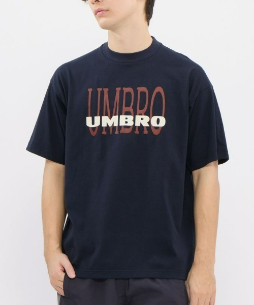 UMBRO(アンブロ)の「umbro/アンブロ 【EC別注】オーバーサイズグラッフィックTシャツ(Tシャツ/カットソー・メンズ・ネイビー/ホワイト/ブラック・S/O/M/L)」の22枚目の写真