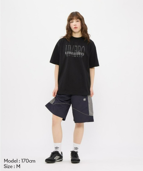 UMBRO(アンブロ)の「umbro/アンブロ 【EC別注】オーバーサイズグラッフィックTシャツ(Tシャツ/カットソー・メンズ・ネイビー/ホワイト/ブラック・S/O/M/L)」の20枚目の写真