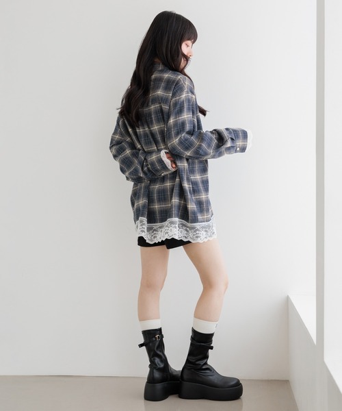 Heather(ヘザー)の「2WAYレーストリムBIGシャツ 1056916(シャツ/ブラウス・レディース・ブラウン系/ホワイト系/ブルー系/ネイビー系・FREE)」の12枚目の写真