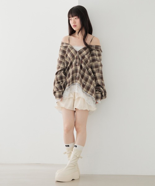 Heather(ヘザー)の「2WAYレーストリムBIGシャツ 1056916(シャツ/ブラウス・レディース・ブラウン系/ホワイト系/ブルー系/ネイビー系・FREE)」の16枚目の写真