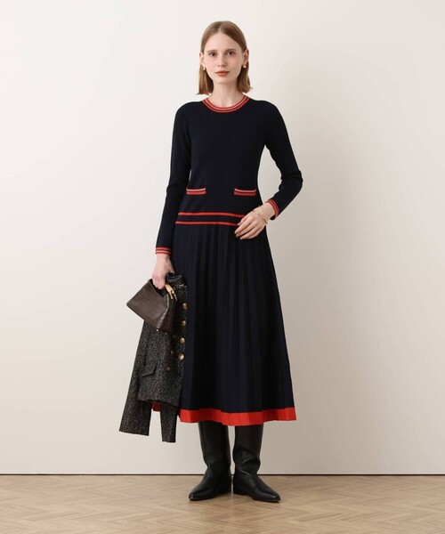 allureville(アルアバイル)の「【Oggi.jp掲載】ラインアクセントプリーツニットワンピース(ワンピース・レディース・ベージュ/ネイビー・1/2)」の15枚目の写真
