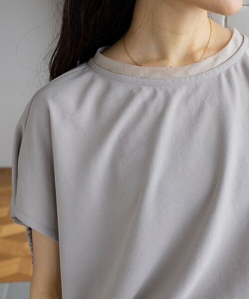 le.coeur blanc(ルクールブラン)の「【UVカット】ハイストレッチカルゼプルオーバー(シャツ/ブラウス・レディース・ライトグレー/チャコールグレー・38)」の12枚目の写真