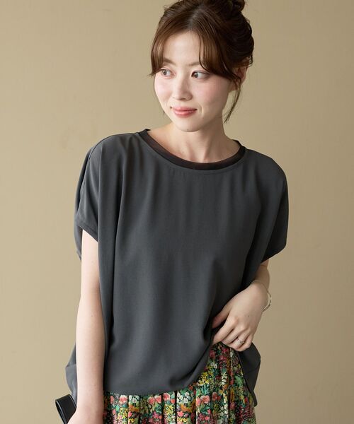 le.coeur blanc(ルクールブラン)の「【UVカット】ハイストレッチカルゼプルオーバー(シャツ/ブラウス・レディース・ライトグレー/チャコールグレー・38)」の19枚目の写真