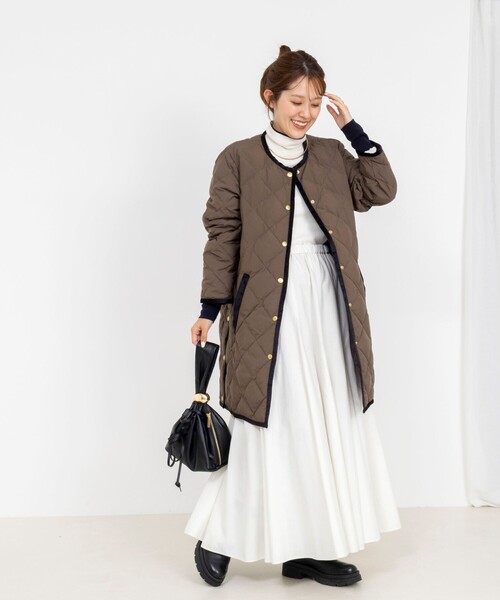 NOLLEY’S（ノーリーズ）の「【TAION×LIMONTA】別注ベロアパイピングロングダウン（ダウンジャケット/コート・レディース・ネイビー/カーキ/ブラック・FREE）」の14枚目の写真