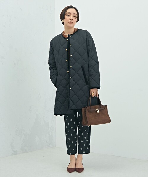 NOLLEY’S（ノーリーズ）の「【TAION×LIMONTA】別注ベロアパイピングロングダウン（ダウンジャケット/コート・レディース・ネイビー/カーキ/ブラック・FREE）」の4枚目の写真
