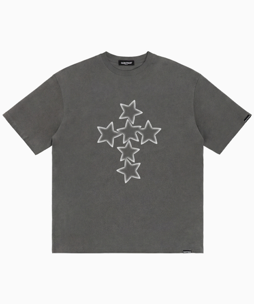 SAINTPAIN(セイントペイン)の「SP スター クロス 半袖Tシャツ チャコール(Tシャツ/カットソー・レディース・その他・MEDIUM/LARGE)」の1枚目の写真