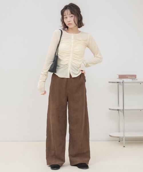 HEILIS(ヘイリス)の「シアーベロアギャザートップス/ ベロアトップス シアートップス ギャザートップス 長袖トップス クルーネック 長袖 カットソー ベロア シアー ギャザー 秋 秋服 秋コーデ 秋冬 秋冬コーデ 韓国ファッション 韓国コーデ トレンド ガーリー フェミニン デート お出かけ ブラック ブラウン イエロー(カーディガン/ボレロ・レディース・イエロー/ブラック/ブラウン・FREE)」の14枚目の写真