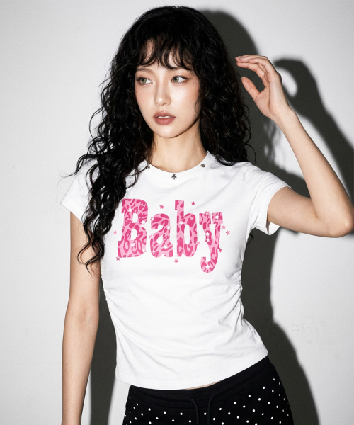 THE GREEN LAB（ザグリーンラボ）の「BABY スタッズグラフィックシャーリング半袖Tシャツ [デニムブルー]（Tシャツ/カットソー・レディース・その他・FREE）」の4枚目の写真