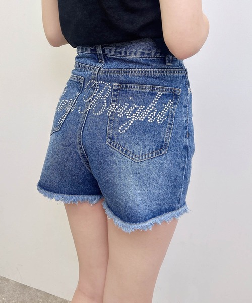 INGNI(イング)の「バックビジューロゴ/デニムショートパンツ(デニムパンツ・レディース・ブルー系その他3/ブルー系その他・M/S)」の3枚目の写真