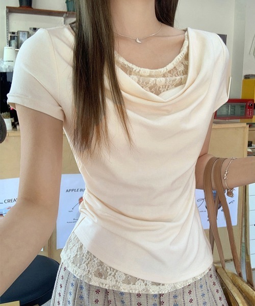 Miniministore(ミニミニストア)の「レースドッキングオフショルTシャツ 半袖(Tシャツ/カットソー・レディース・ライトブルー/ピンク/アイボリー/ライトイエロー・FREE)」の2枚目の写真