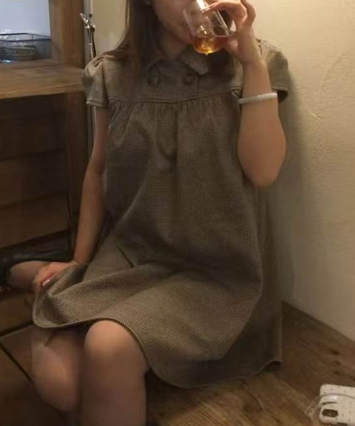 AsheKsha(アシクシャ)の「ベビーカラーパフスリーブ A ラインワンピース(ワンピース・レディース・ブラウン・F)」の12枚目の写真
