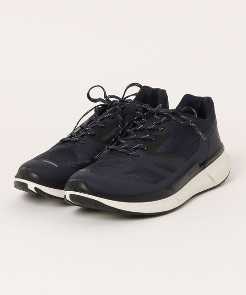 ECCO(エコー)の「ECCO BIOM 2.2 M メンズ 本革 ウォーキングスニーカー(ドレスシューズ・メンズ・ネイビー・42)」の1枚目の写真