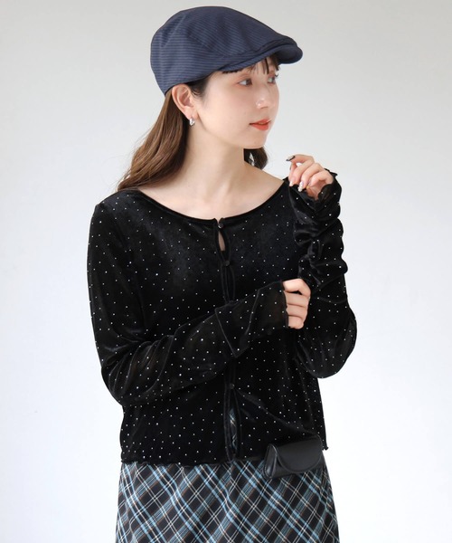 tiptop(ティップトップ)の「チュールベロアラインストーンカーディガン(カーディガン/ボレロ・レディース・オフホワイト/ブラック/ブラウン・FREE)」の6枚目の写真
