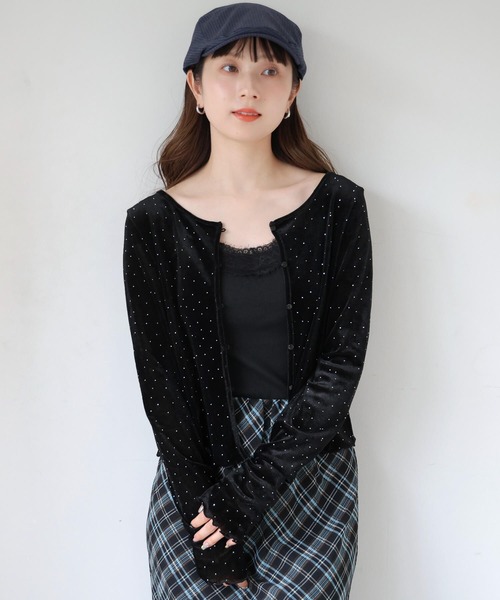 tiptop(ティップトップ)の「チュールベロアラインストーンカーディガン(カーディガン/ボレロ・レディース・オフホワイト/ブラック/ブラウン・FREE)」の9枚目の写真