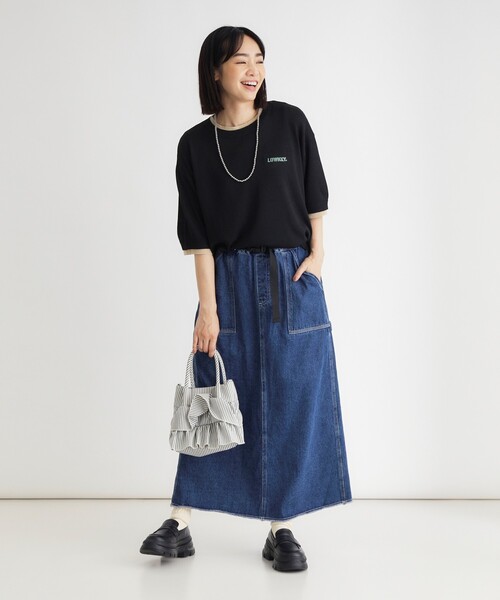 HONEYSUCKLE ROSE(ハニーサックルローズ)の「《体型カバー》レイヤードライク刺繍半袖セーター(ニット/セーター・レディース・ブラック/グレー・04/05)」の11枚目の写真