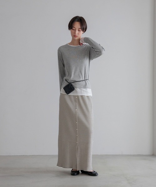 LOWRYS FARM（ローリーズファーム）の「レイヤードクルーＬＳ 1074089（Tシャツ/カットソー・レディース・イエロー/ブラック/ホワイト/グレー・FREE）」の5枚目の写真