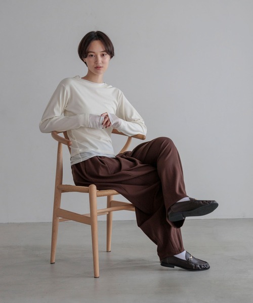 LOWRYS FARM（ローリーズファーム）の「レイヤードクルーＬＳ 1074089（Tシャツ/カットソー・レディース・イエロー/ブラック/ホワイト/グレー・FREE）」の13枚目の写真