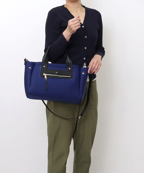 COOCO（クーコ）の「ＷＥＴＳＵＩＴ　ｍａｔ．　２ＷＡＹ　ＴＯＴＥ　ＢＡＧ／Ａ４対応（ハンドバッグ・レディース・ブラック/カモフラージュ/ネイビー/カーキ・FREE）」の3枚目の写真