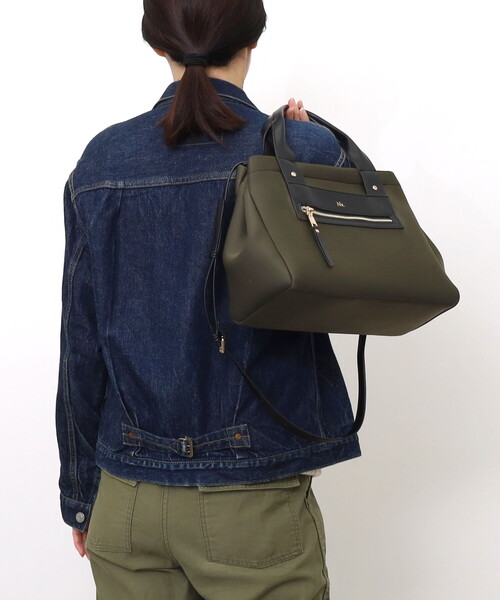 COOCO（クーコ）の「ＷＥＴＳＵＩＴ　ｍａｔ．　２ＷＡＹ　ＴＯＴＥ　ＢＡＧ／Ａ４対応（ハンドバッグ・レディース・ブラック/カモフラージュ/ネイビー/カーキ・FREE）」の2枚目の写真