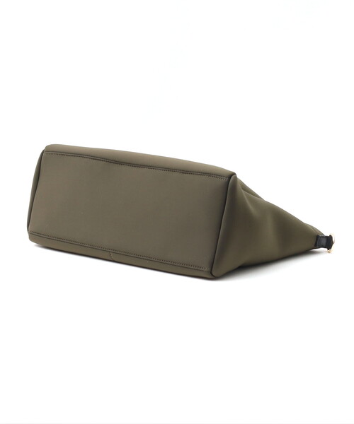 COOCO（クーコ）の「ＷＥＴＳＵＩＴ　ｍａｔ．　２ＷＡＹ　ＴＯＴＥ　ＢＡＧ／Ａ４対応（ハンドバッグ・レディース・ブラック/カモフラージュ/ネイビー/カーキ・FREE）」の15枚目の写真