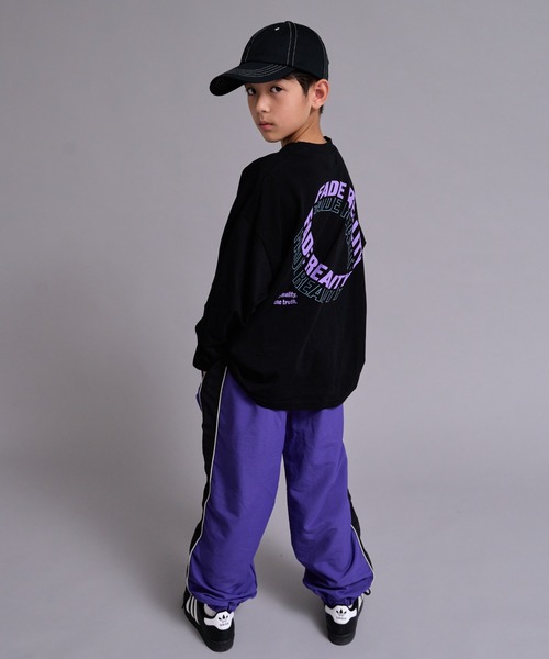 PAIRMANON STREET(ペアマノンストリート)の「【90-160cm】吸水速乾 アソート ロゴ プリント ロンT 長袖 Tシャツ 【PAIRMANON STREET】(Tシャツ/カットソー・キッズ・ベージュ系その他/ブラック系その他/レッド/ブラック/パープル/ホワイト/ホワイト系その他/グレー・90/160/100/130/120/110/150/140)」の22枚目の写真