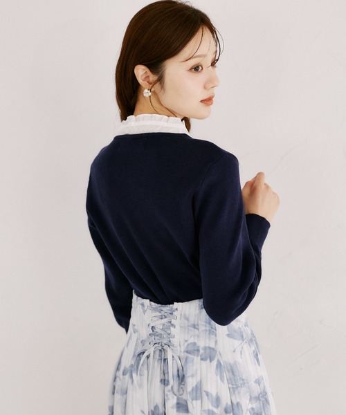 tocco closet(トッコ クローゼット)の「【ZOZO限定】レイヤード風ネックフリル×リボンニットトップス(ニット/セーター・レディース・ネイビー/ブラック/アイボリー/グレー・M)」の20枚目の写真