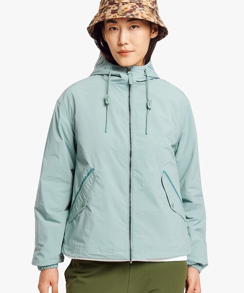 AIGLE(エーグル)の「形状回復 ソロテックス 撥水 UVカットライトウェイトフーデッドジャケット(ブルゾン・レディース・ピンク/セージグリーン/ホワイト/ダークネイビー・40/38/42/36)」の3枚目の写真