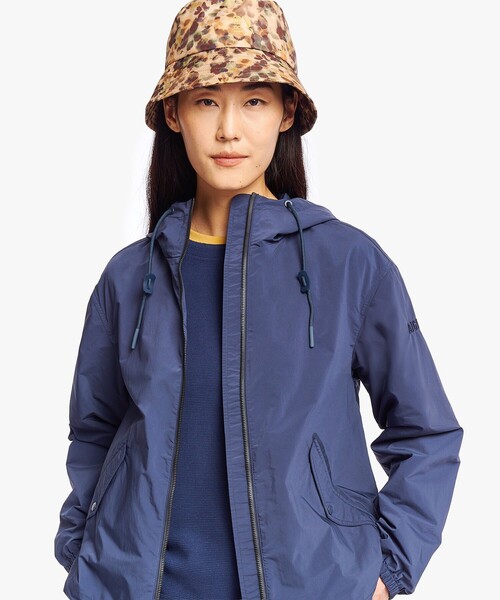 AIGLE(エーグル)の「形状回復 ソロテックス 撥水 UVカットライトウェイトフーデッドジャケット(ブルゾン・レディース・ピンク/セージグリーン/ホワイト/ダークネイビー・40/38/42/36)」の20枚目の写真