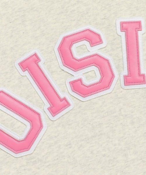 Dalfwin(ダールフィン)の「OISISフェイクレザー刺繍ロゴスウェット(スウェット・レディース・ライトベージュ・FREE)」の11枚目の写真