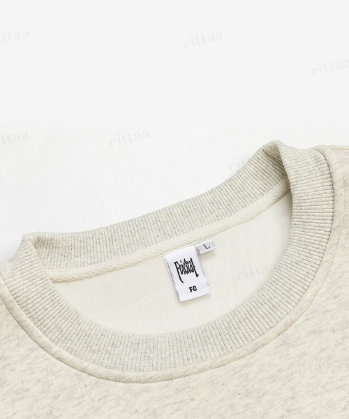 Dalfwin(ダールフィン)の「OISISフェイクレザー刺繍ロゴスウェット(スウェット・レディース・ライトベージュ・FREE)」の12枚目の写真