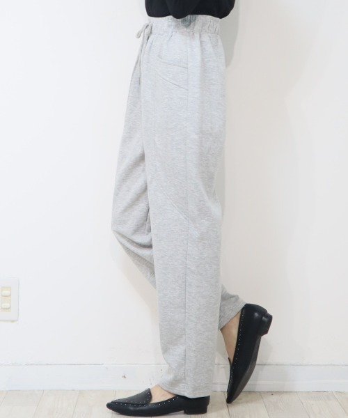 DISKEEN SURE(ディスキーンシュアー)の「今期空前の大ヒット!樽型フォルムが可愛いバレルレッグパンツ!ジャージタッチパンツ(その他パンツ・レディース・ブラック/グレー/チャコール・FREE)」の7枚目の写真
