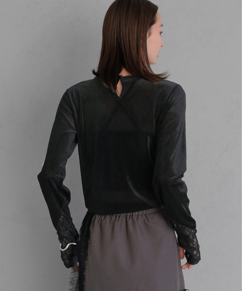 &g'aime(アンジェム)の「【&g'aime 】シアーベロア袖レース切替トップス Sheer Velour Lace Sleeve Top(Tシャツ/カットソー・レディース・オフホワイト/ブラック/ブラウン/グレー・FREE)」の21枚目の写真