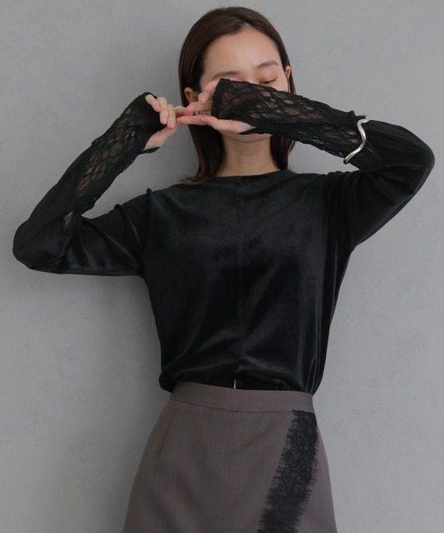 &g'aime(アンジェム)の「【&g'aime 】シアーベロア袖レース切替トップス Sheer Velour Lace Sleeve Top(Tシャツ/カットソー・レディース・オフホワイト/ブラック/ブラウン/グレー・FREE)」の16枚目の写真