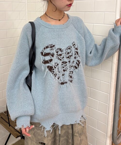 w closet（ダブルクローゼット）の「ダメージニット（ニット/セーター・レディース・ネイビー/レッド/サックスブルー/アイボリー・FREE）」の3枚目の写真