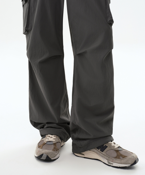 MUSINSA STANDARD（ムシンサスタンダード）の「[シティレジャー] 裏起毛ワイドベルト付きカーゴパンツ [グレー]（その他パンツ・メンズ・その他・29/30/31/32/33/34/36/38/28）」の4枚目の写真