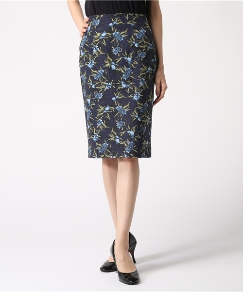 N.（N. Natural Beauty Basic）（エヌエヌナチュラルビューティーベーシック）の「トロピカルフラワープリントスカート（スカート・レディース・ホワイト/ネイビー・MEDIUM/SMALL）」の11枚目の写真