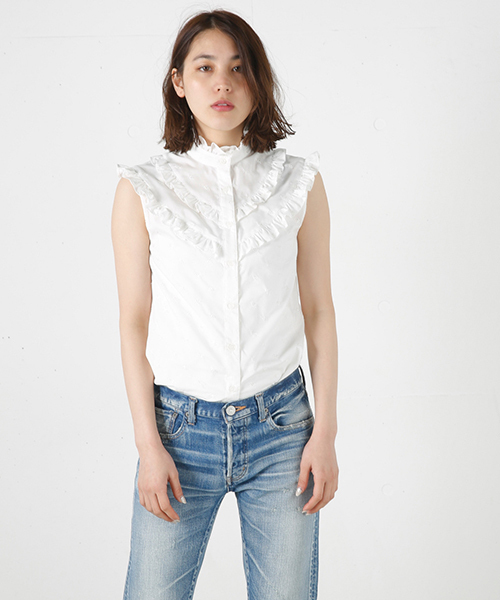 MOUSSY(マウジー)の「RUFFLE SLEEVELESS BLOUSE(シャツ/ブラウス・レディース・ネイビー/ホワイト・1/2)」の1枚目の写真