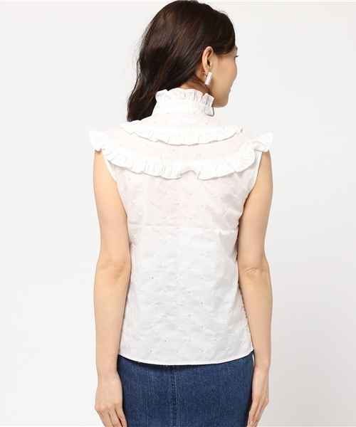 MOUSSY(マウジー)の「RUFFLE SLEEVELESS BLOUSE(シャツ/ブラウス・レディース・ネイビー/ホワイト・1/2)」の5枚目の写真