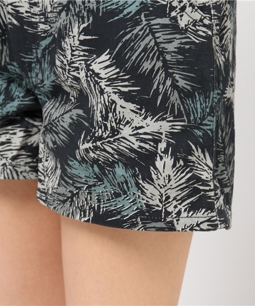 archives(アルシーヴ)の「リーフ柄 ショートパンツ(その他パンツ・レディース・カーキ/ネイビー/オフホワイト・MEDIUM)」の10枚目の写真