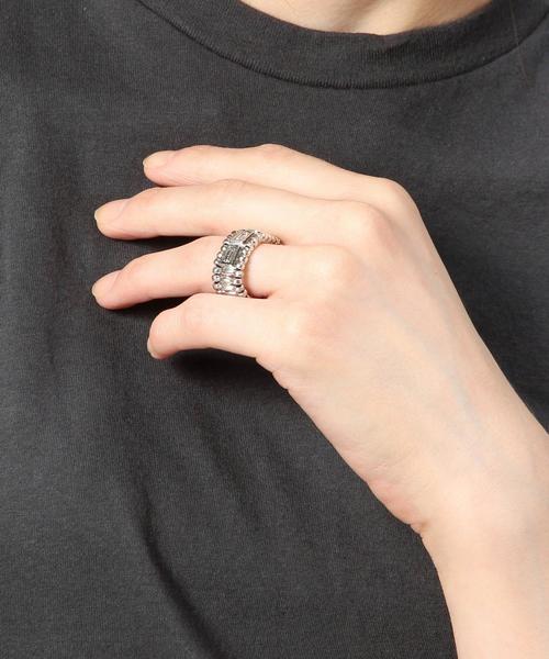 PHILIPPE AUDIBERT(フィリップ オーディベール)の「<PHILIPPE AUDIBERT>スクエアラインリング ¨(リング・レディース・シルバー・FREE)」の4枚目の写真