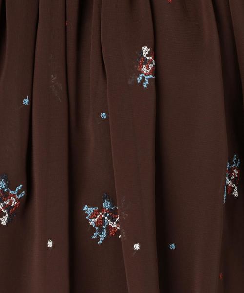 Another Edition（アナザーエディション）の「小花刺繍シフォンギャザーブラウス/AEBFCｺﾊﾞﾅEMBｼﾌｫﾝｷﾞｬｻﾞｰBL◆（シャツ/ブラウス・レディース・ブラウン/マスタード・FREE）」の7枚目の写真