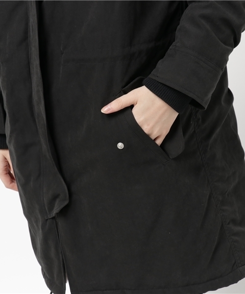 SpRay(スプレイ)の「ピーチ裏ボアモッズコート(ミリタリージャケット・レディース・ブラック/カーキ・FREE)」の4枚目の写真